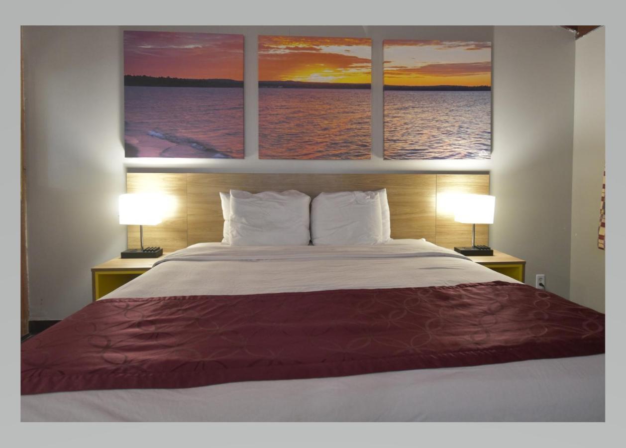 Hotel Days By Wyndham West Allis/milwaukee *