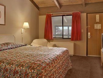 Days By Wyndham West Allis/milwaukee * West Allis