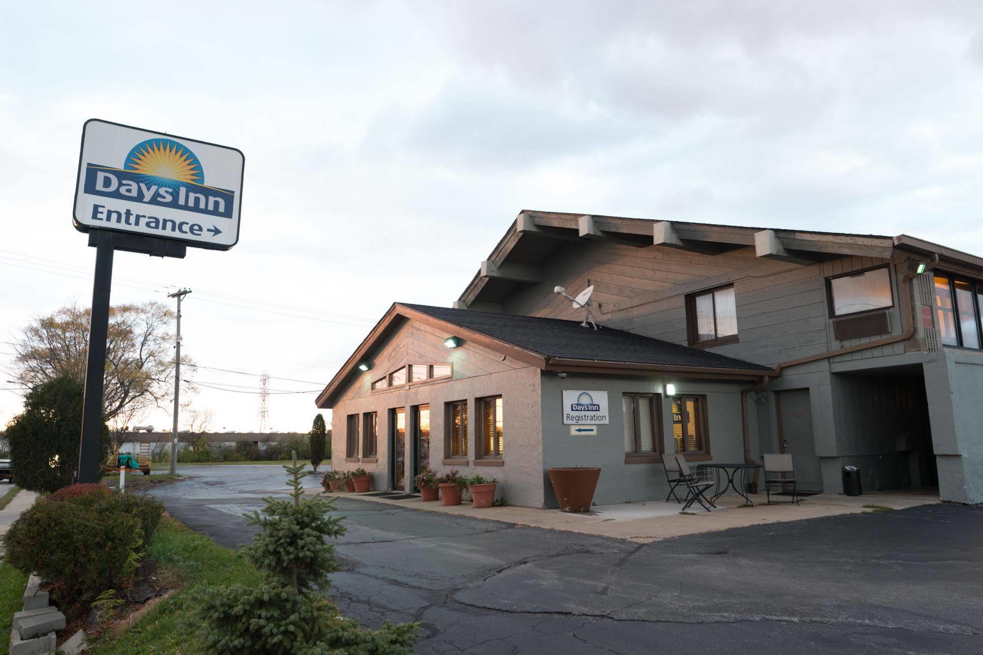 Hotel Days By Wyndham West Allis/milwaukee West Allis
